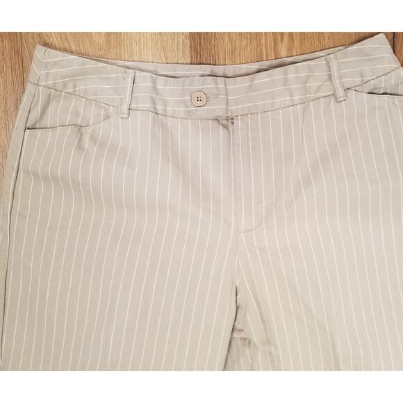 St Johns Bay Women's Beige White Color Striped Stretch Capri Pants Size 14 - Picture 2 of 7